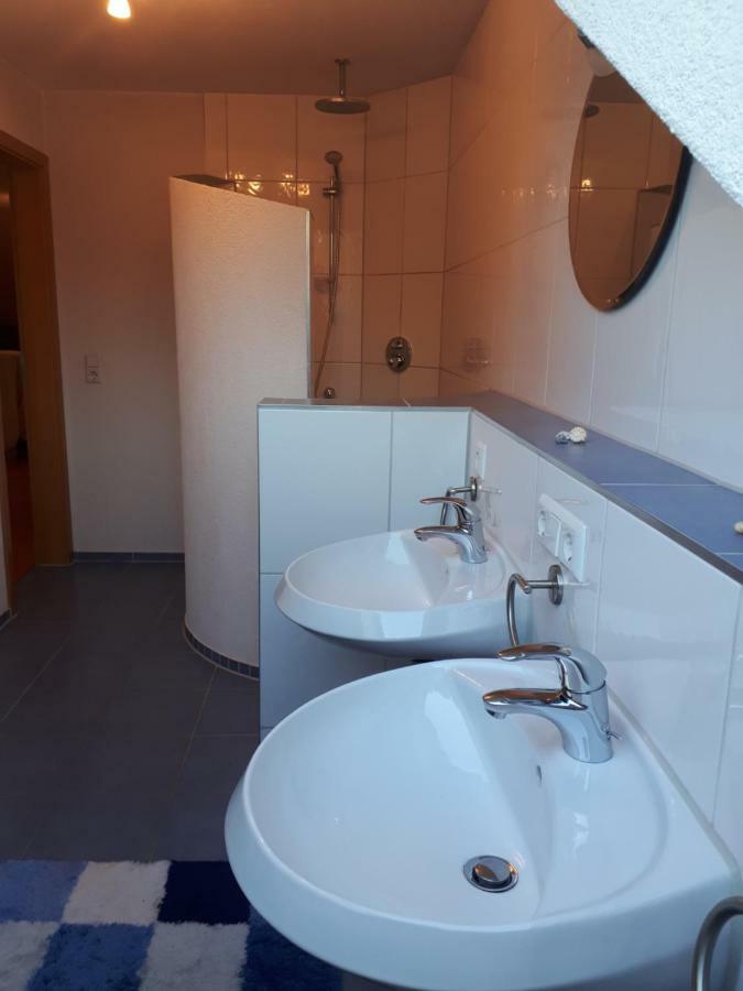 באלינגן Ferienwohnung Lochenblick מראה חיצוני תמונה